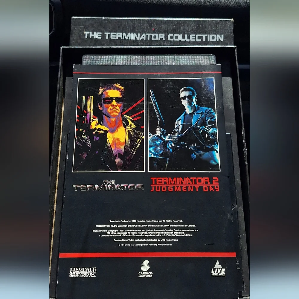 Limited Edition Terminator Holographic VHS TAPES AND LE Magazine